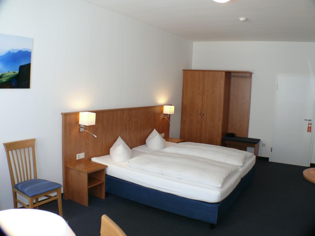 Hotel Garni - Haus Gemmer Coburg Kamer foto